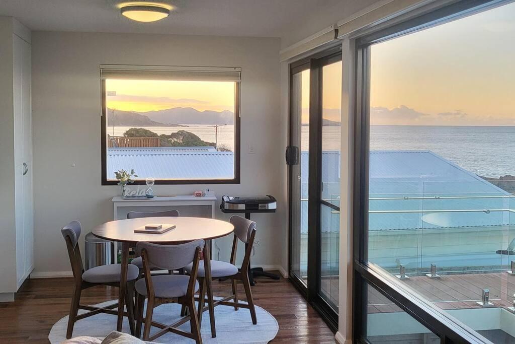 Heathcliff. Stunning ocean views!