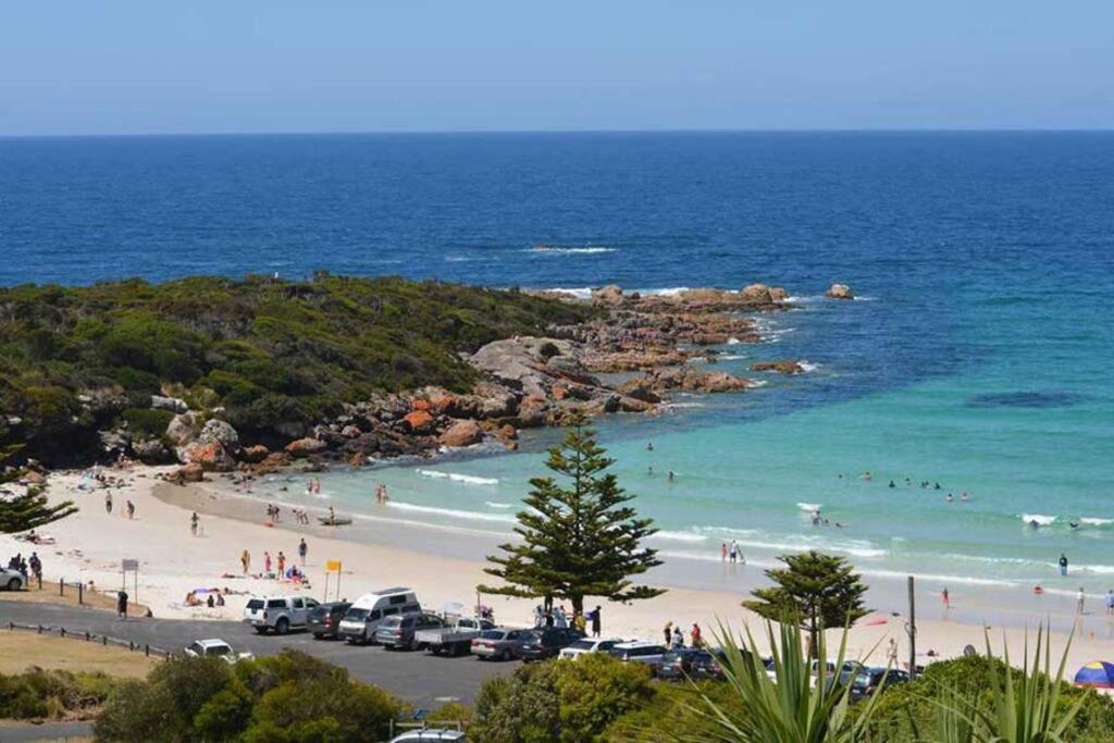 Heathcliff. Stunning ocean views!