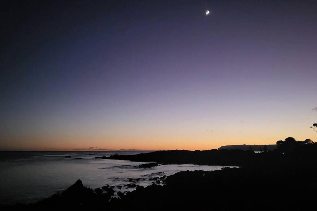 Heathcliff. Stunning ocean views!