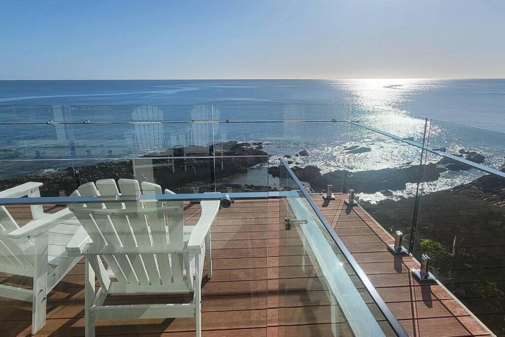 Heathcliff. Stunning ocean views!