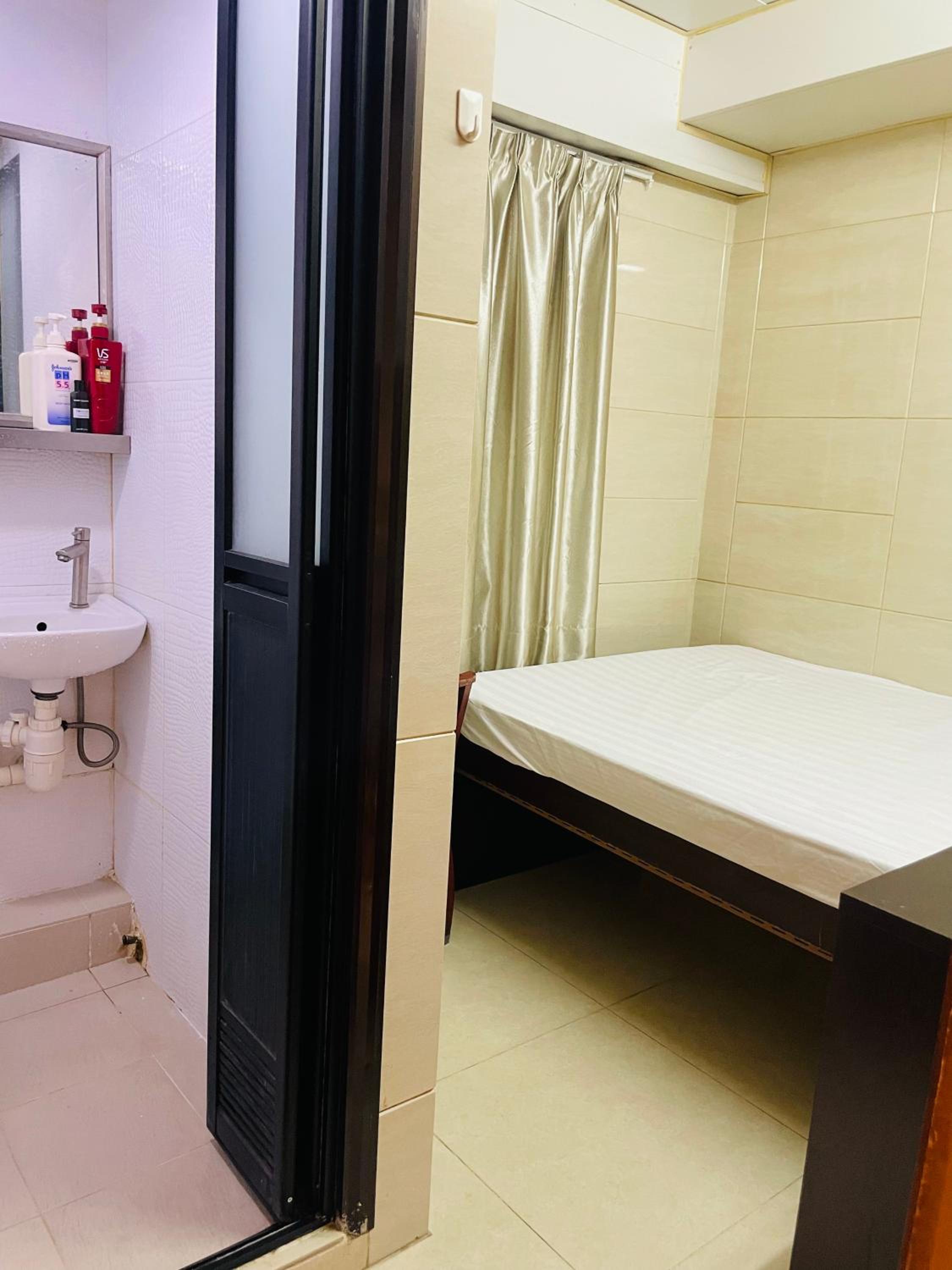 Johnson Hostel
