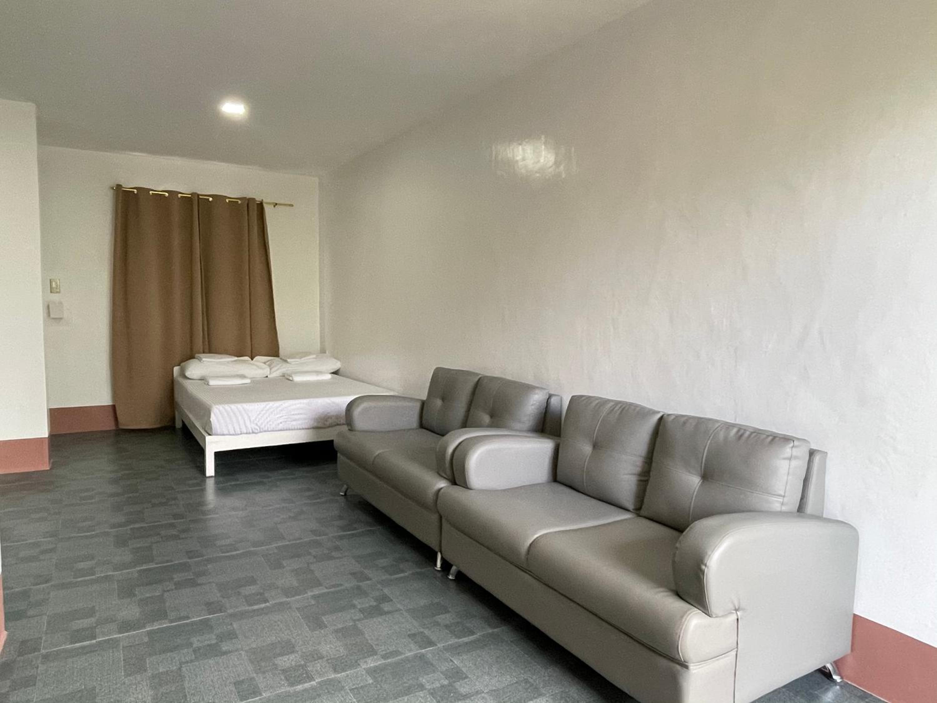 Langoyon Beach Resort