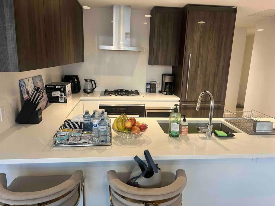 BrandNew Penthouse furnished with Versace 頂級閣樓公寓