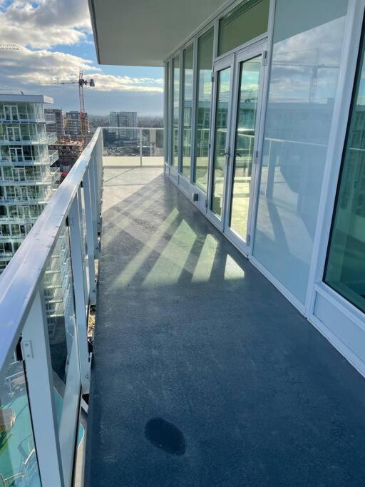 BrandNew Penthouse furnished with Versace 頂級閣樓公寓