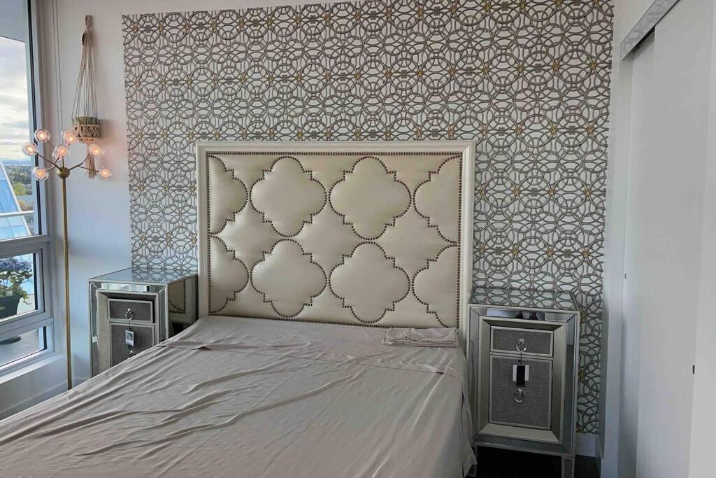 BrandNew Penthouse furnished with Versace 頂級閣樓公寓