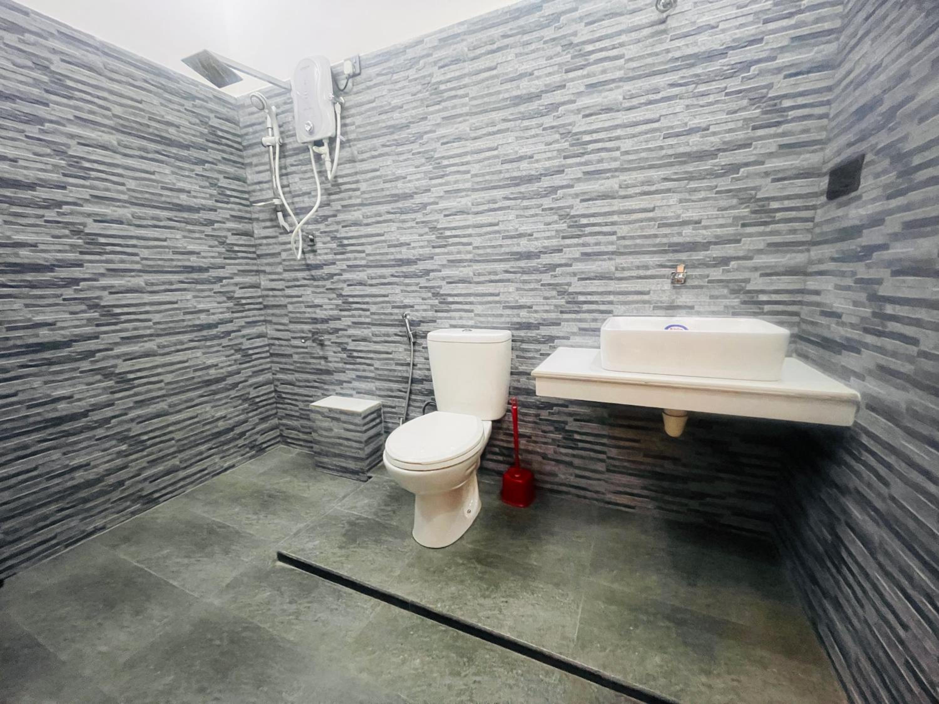 Photo 15