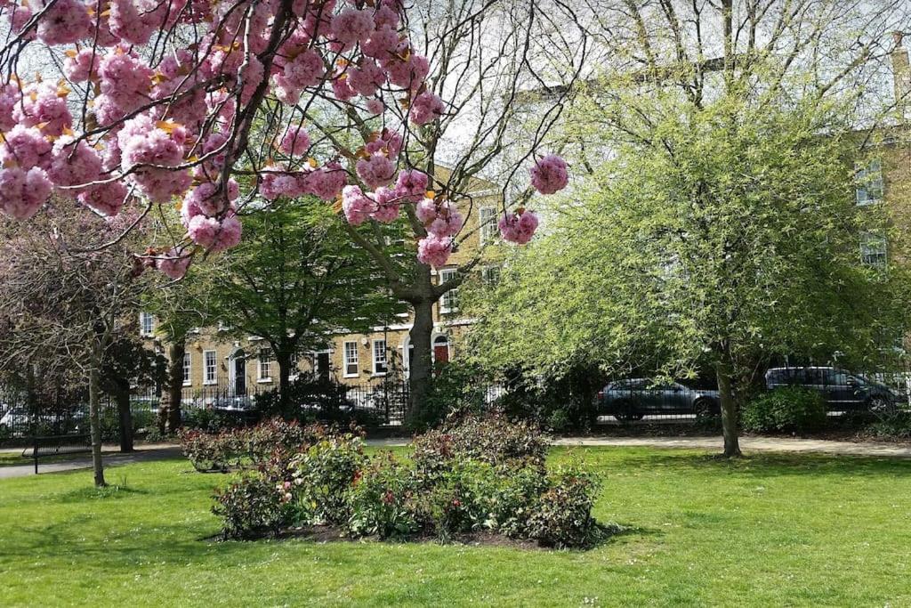 Stunning 1BR Flat, 3 min to Elephant & Castle Tube