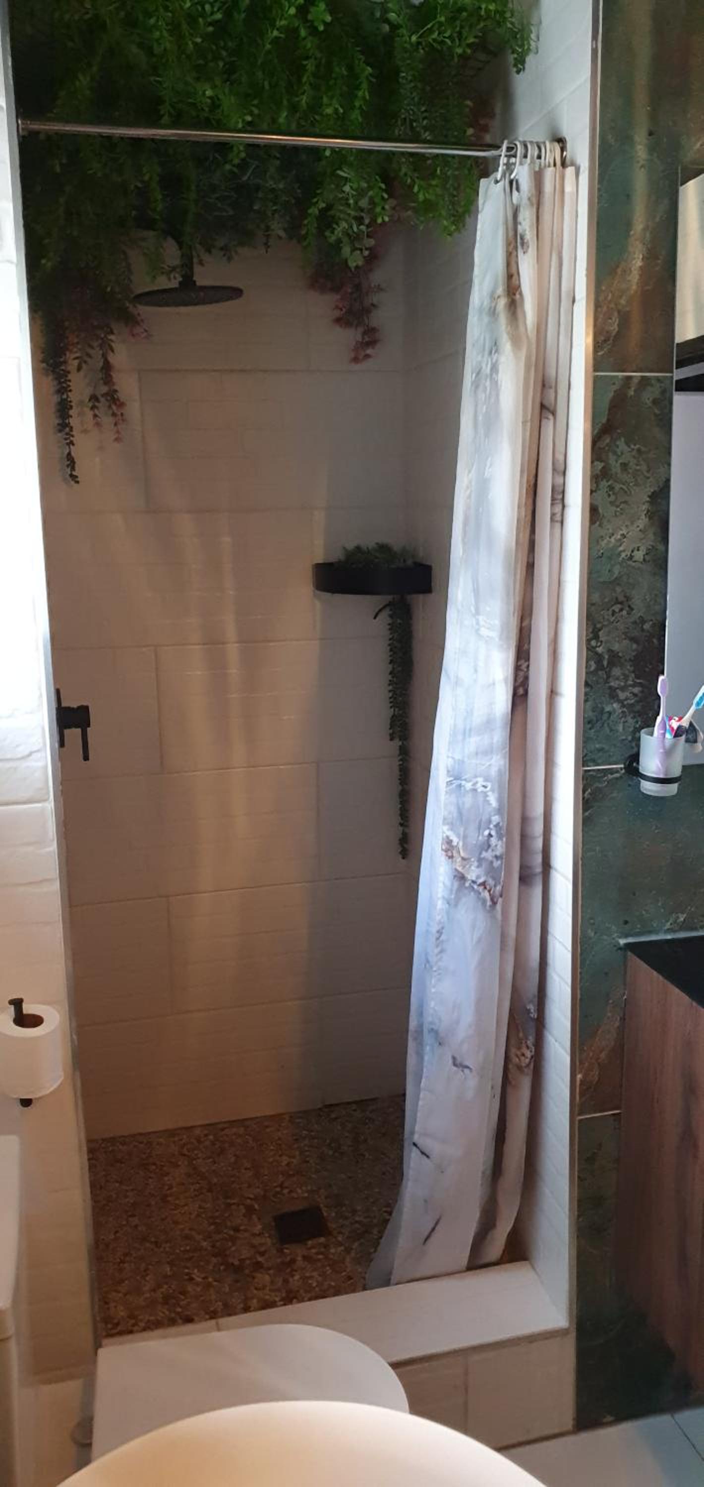 R&T Accommodation view 3
