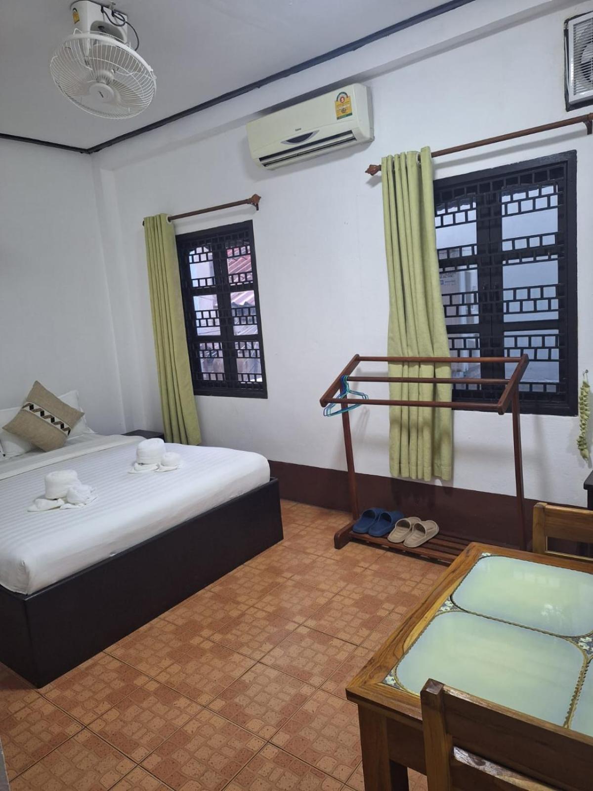 PHAI GUESTHOUSE