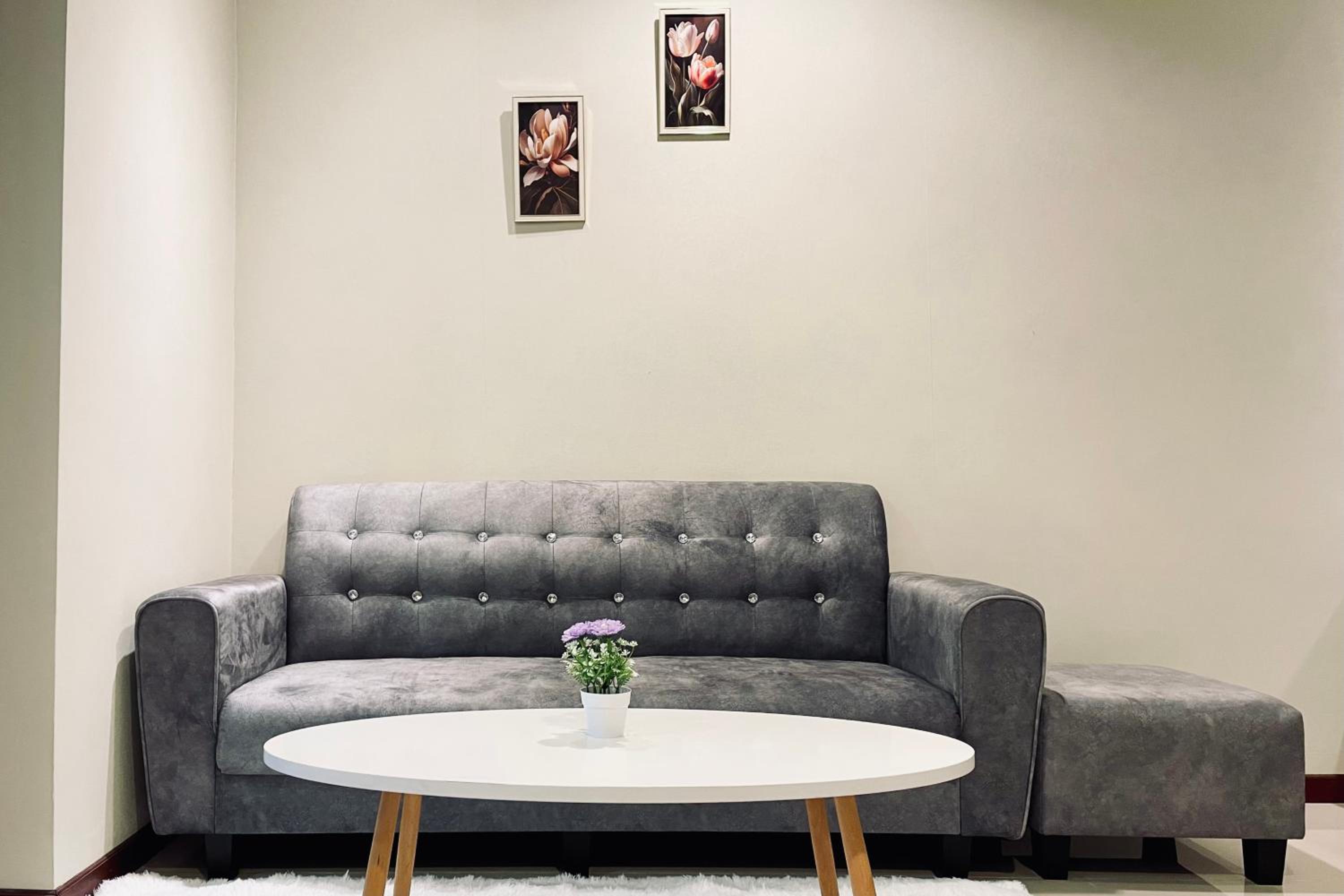 Comfy-Concept Apartment @ B.Bintang (3min walk LRT, Lalaport, TimeSquare)