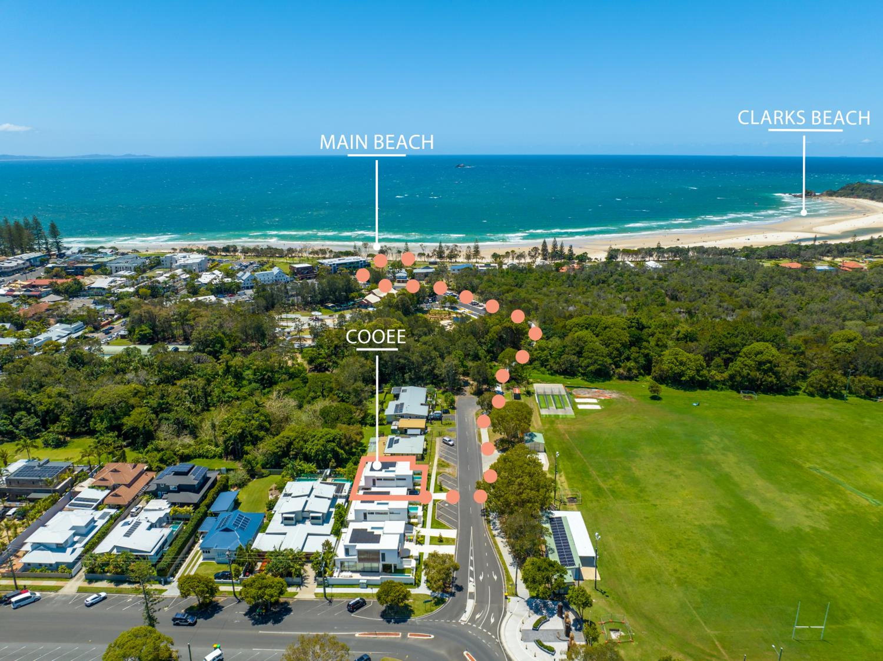 Cooee -Brand new with private pool 350m to beach!