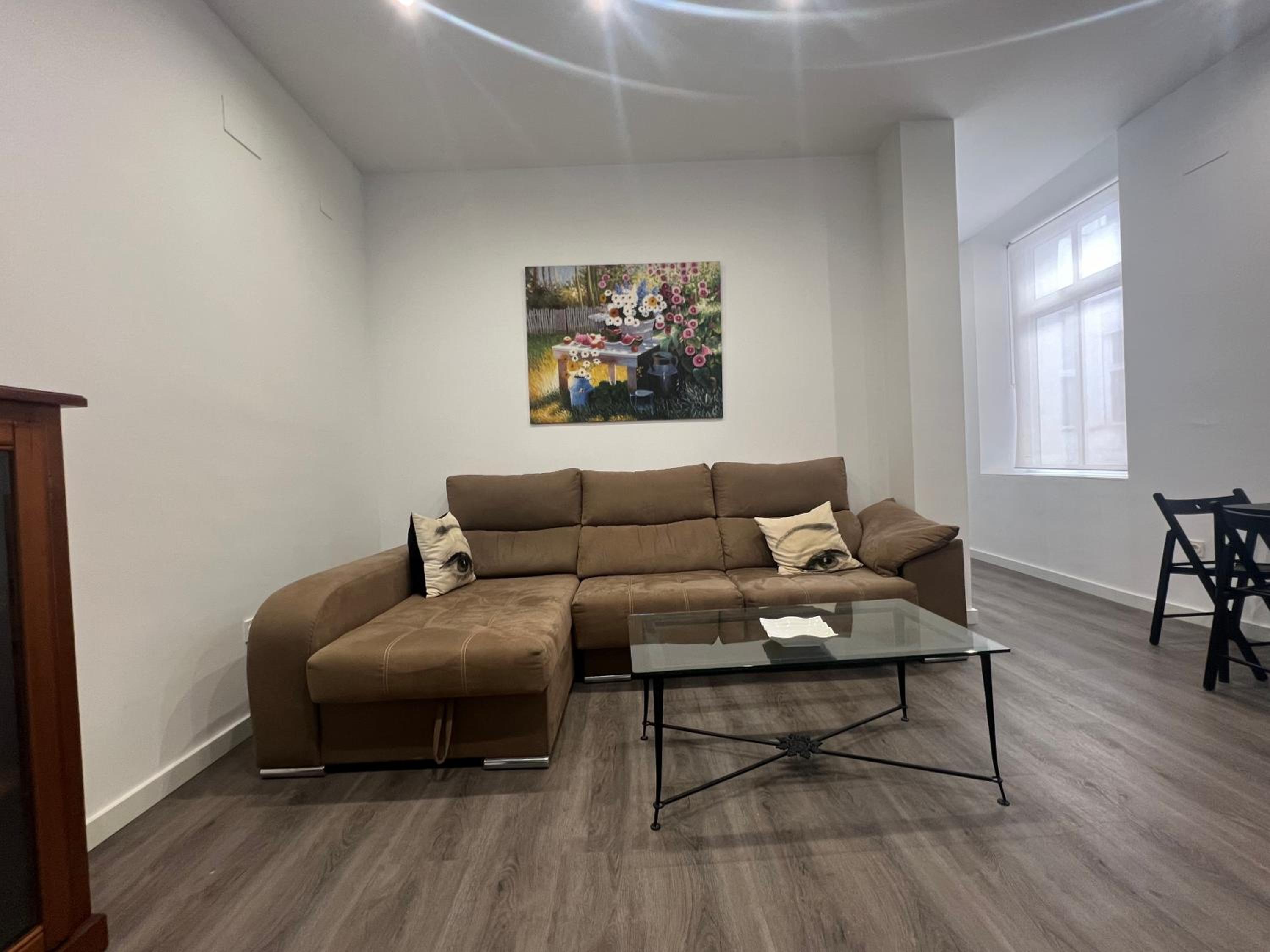 Cozy Apartment Malaga Center near Teatro Cervantes
