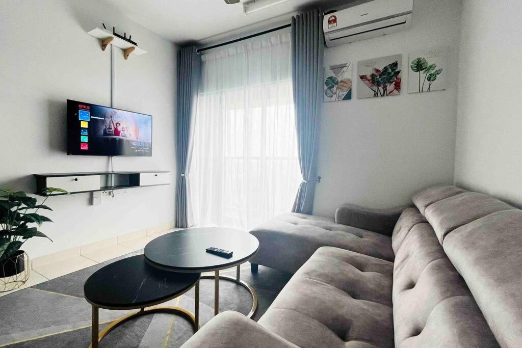 Minimalist Cozy Suite@ KLIA1/2 photo 1