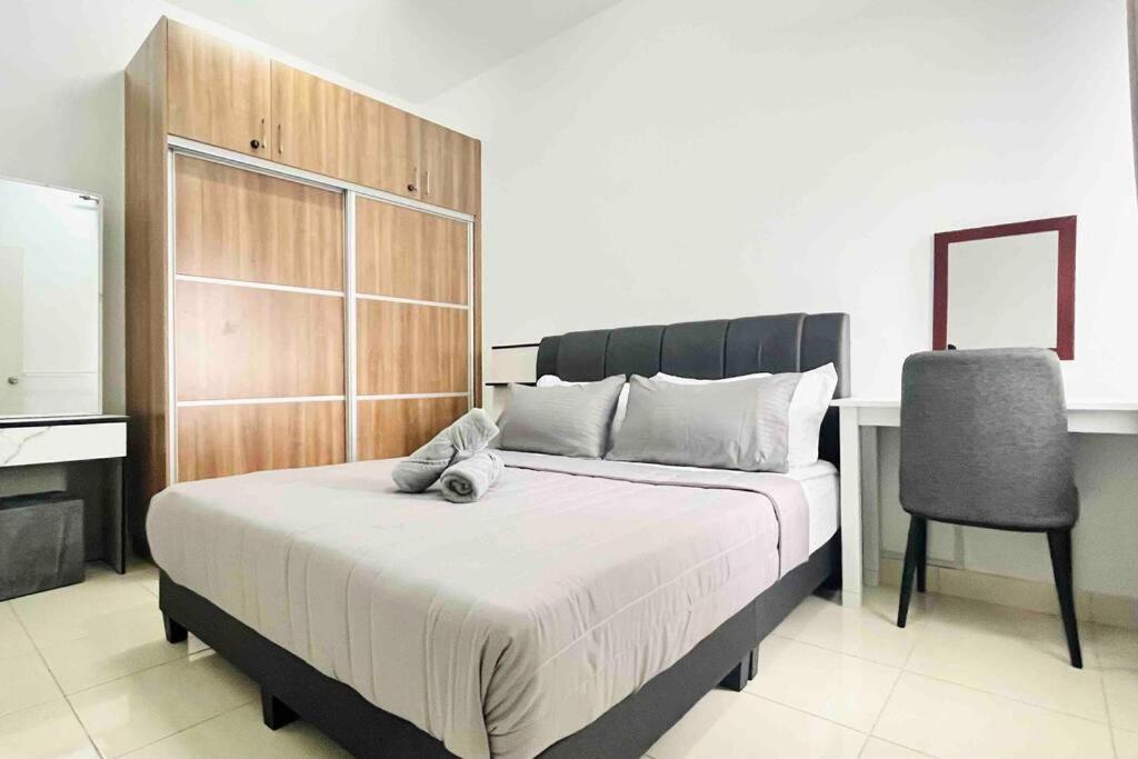 Minimalist Cozy Suite@ KLIA1/2 photo 3