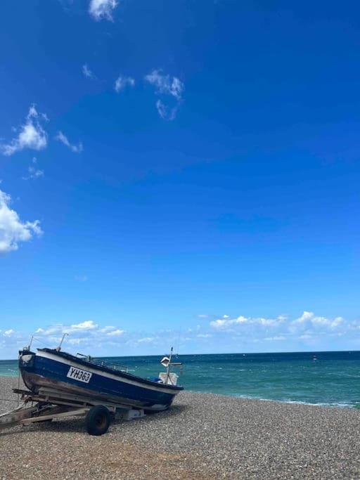 Waterside Lodge, Weybourne, Holt