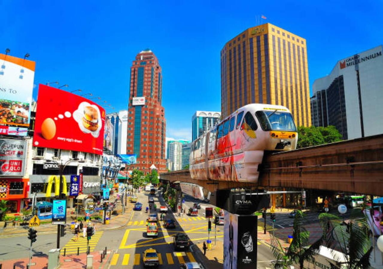 2BR Tourists-Friendly Oasis - Heart of the City KL by Verano