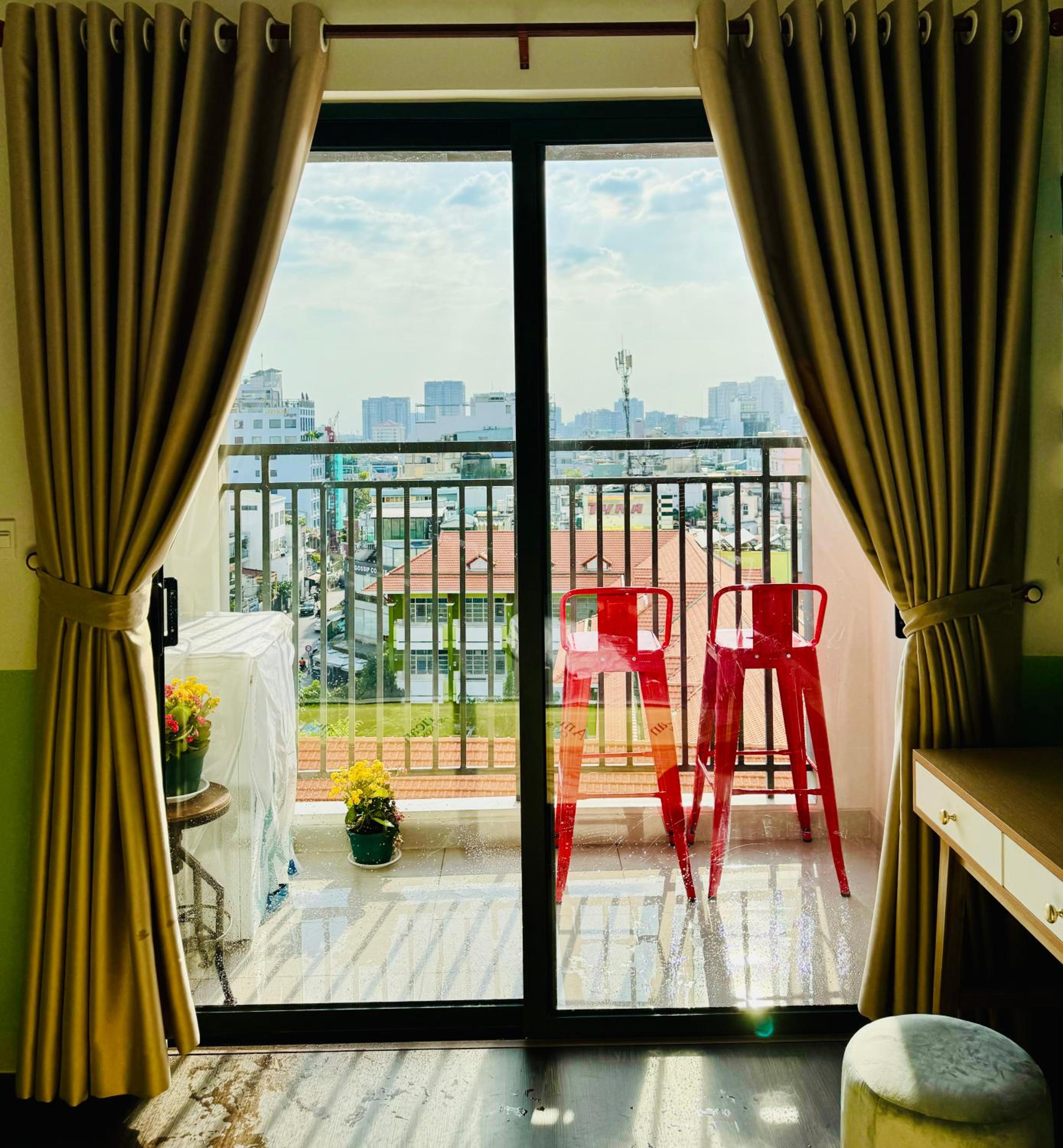 Tropicana house in Soho Residence by NHÀ TUI share