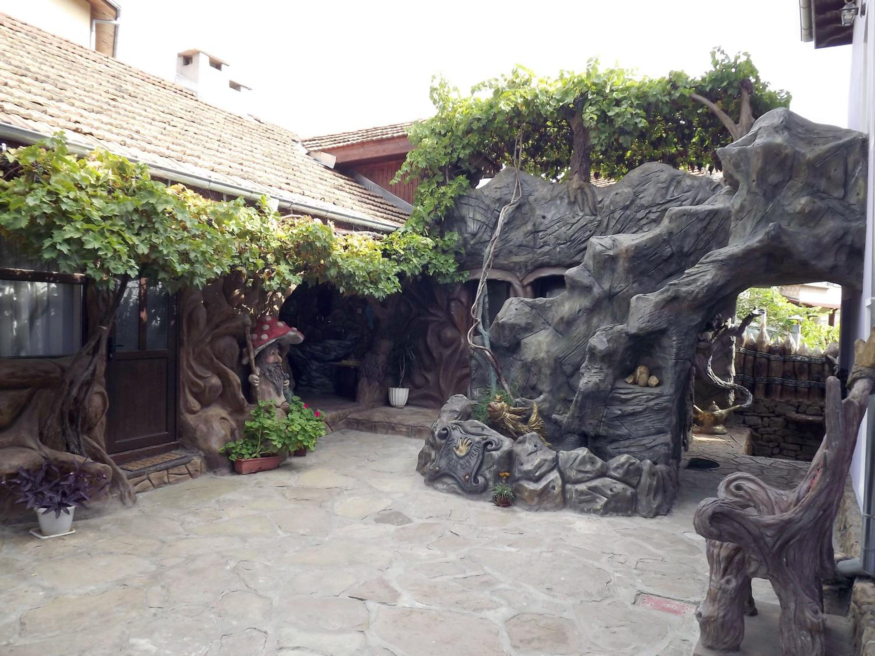 Photo 17