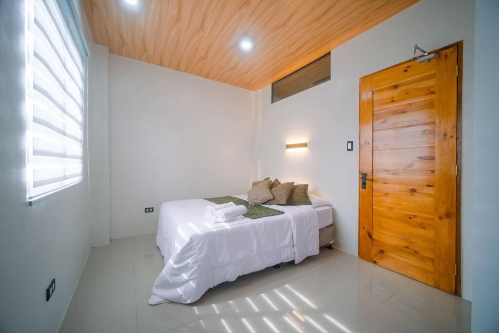 Entire place with pool and bar16pax accomdtn view 3