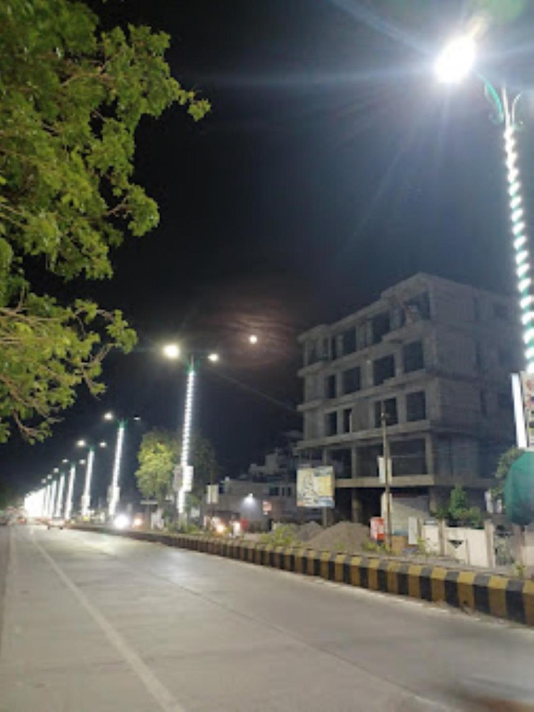 Hotel Hariram Tower,Wardha