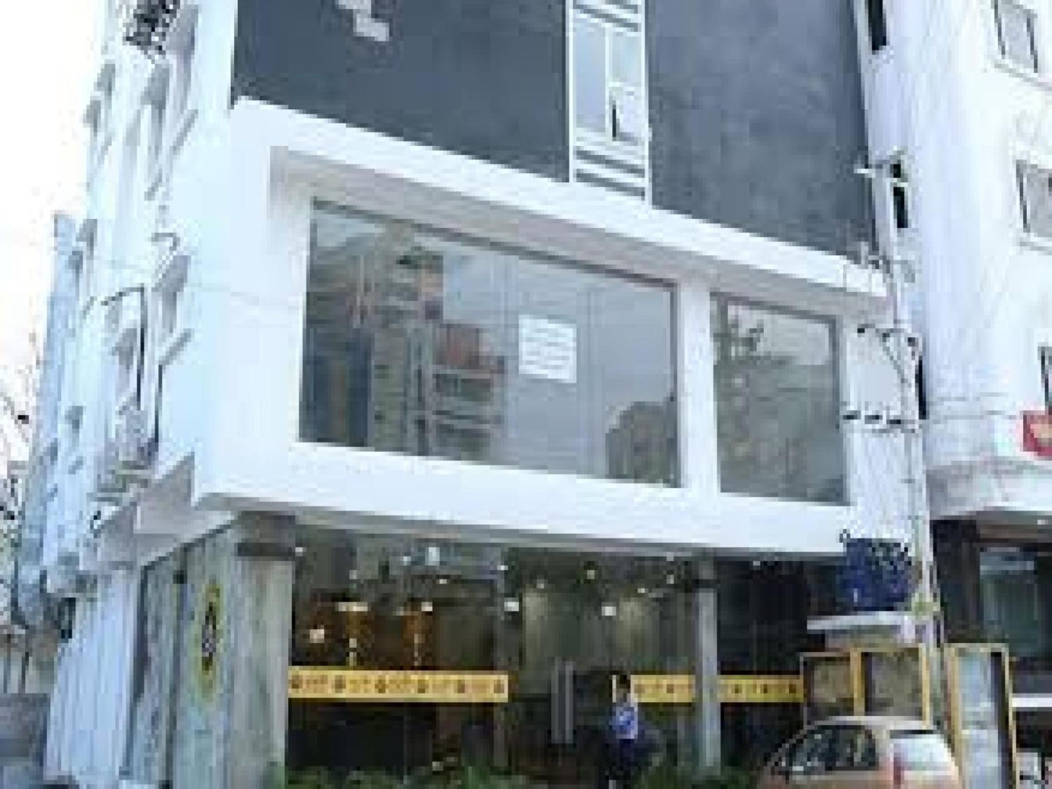 La Riviera Suites Madhapur view 3