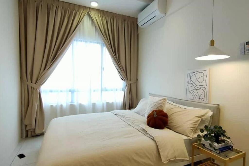 Sky Heaven Design 3 Pax, 5 Min to DesaPark City