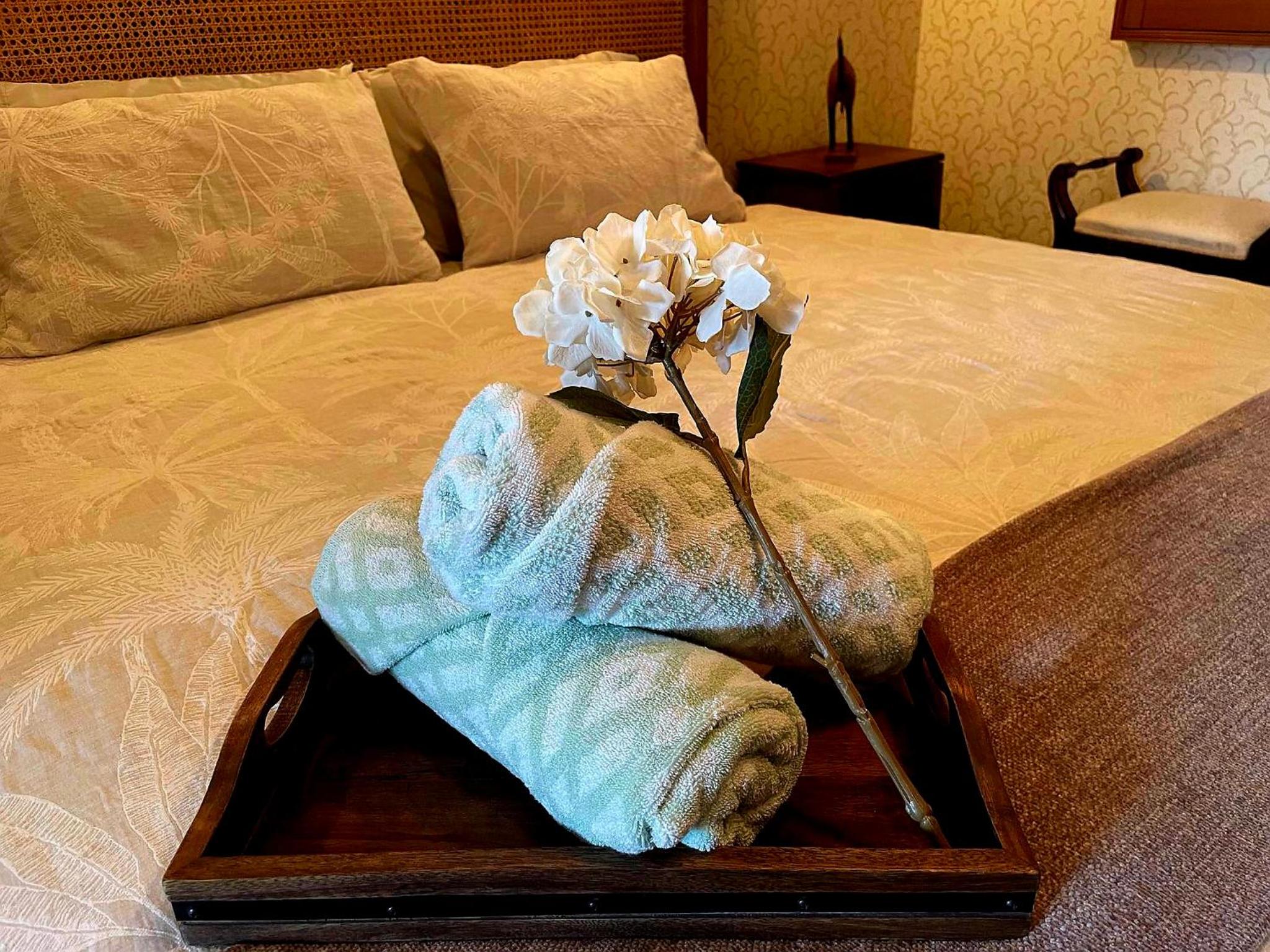 The Gamekeepers Spa Cottage in Tamborine Mountain