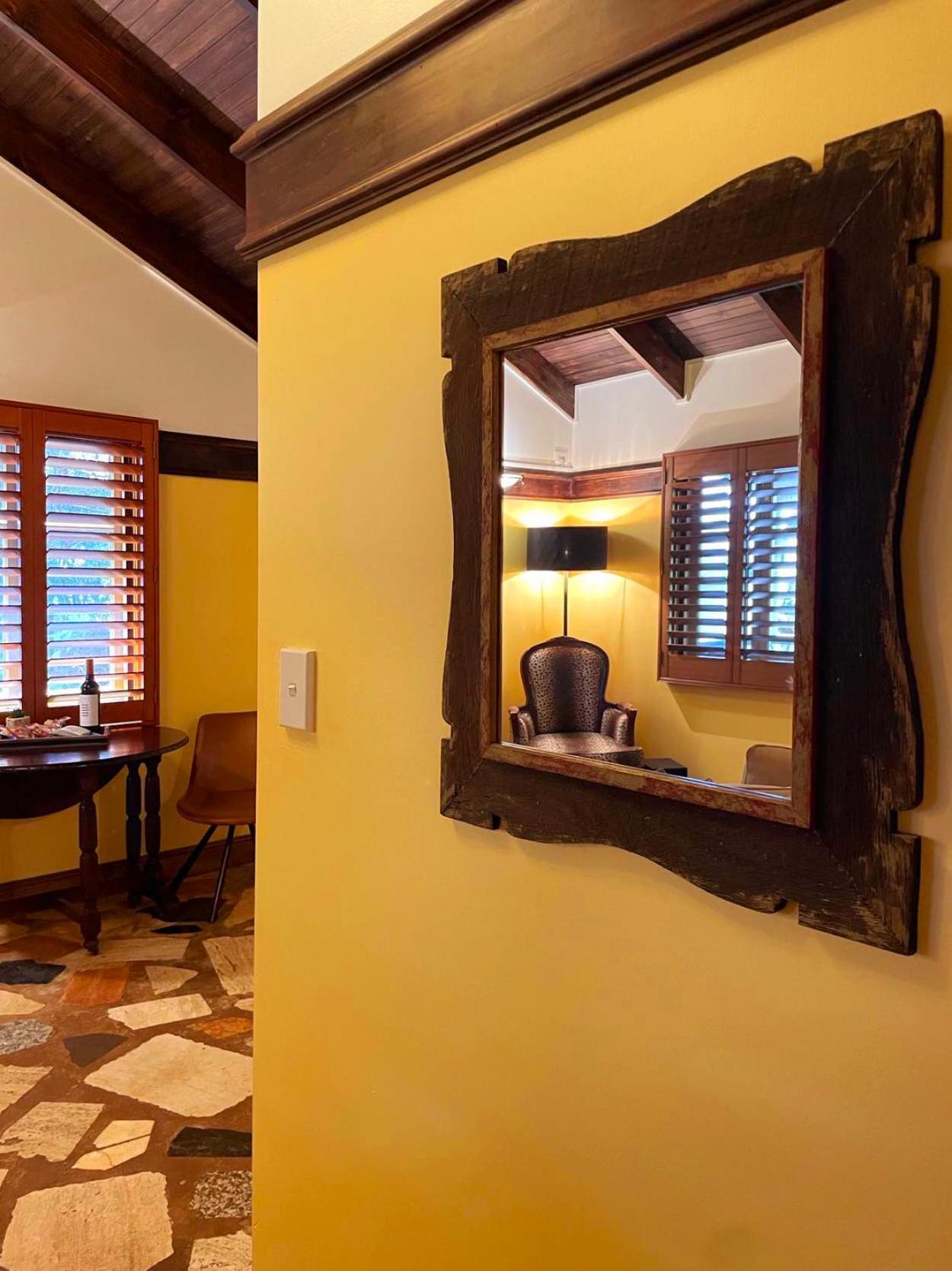 The Gamekeepers Spa Cottage in Tamborine Mountain
