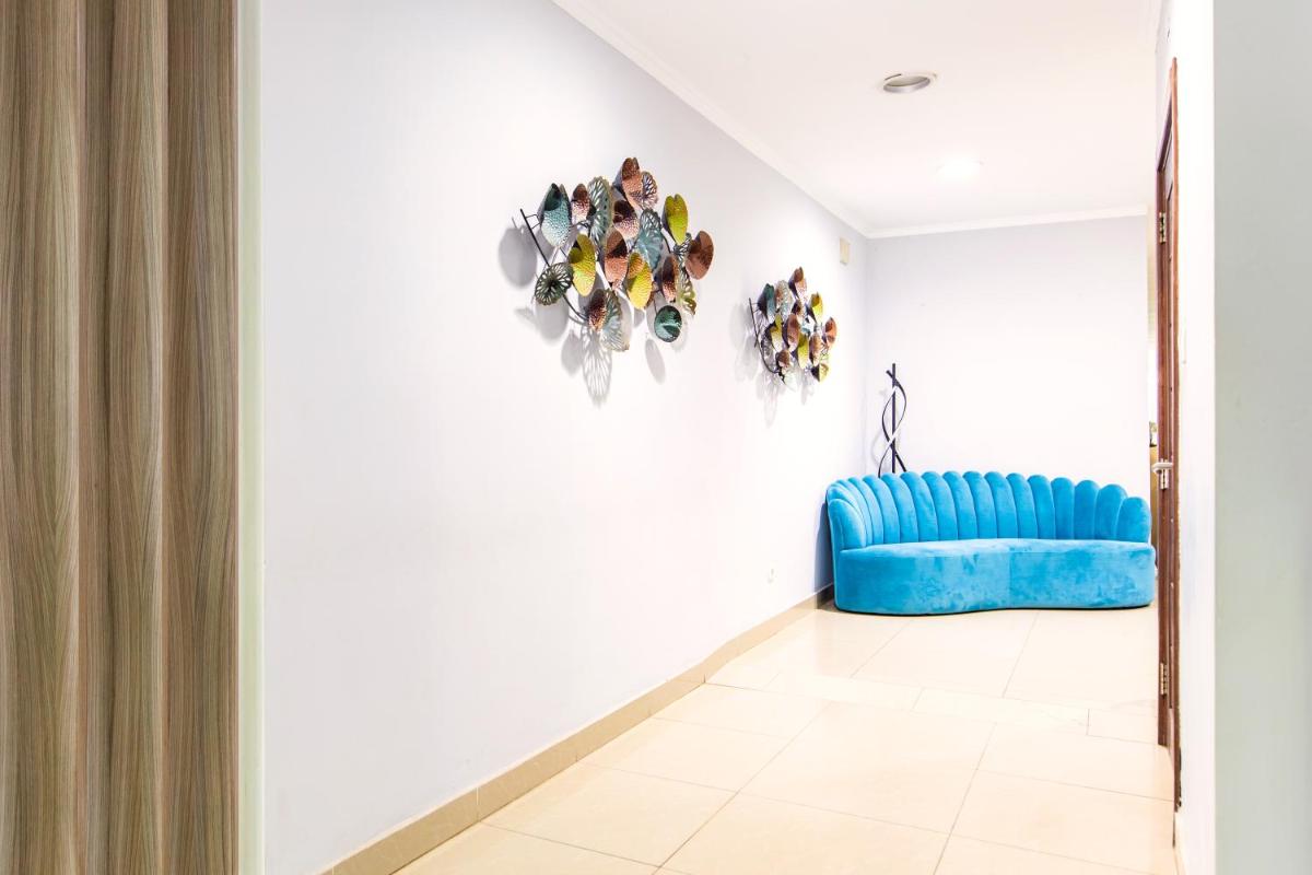 hotel reception