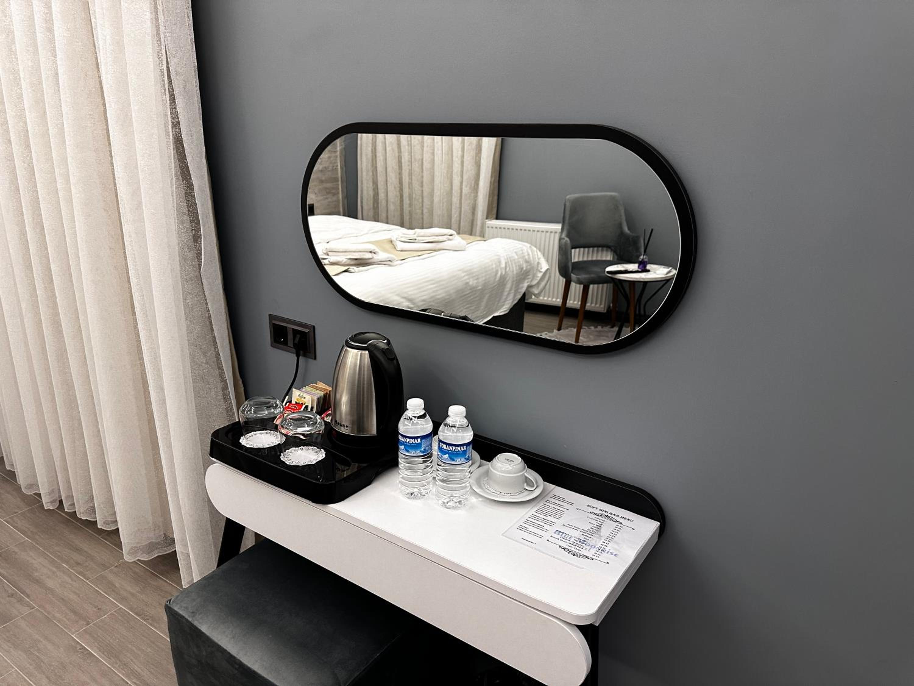 Blue Moonrise Otel - Image 14