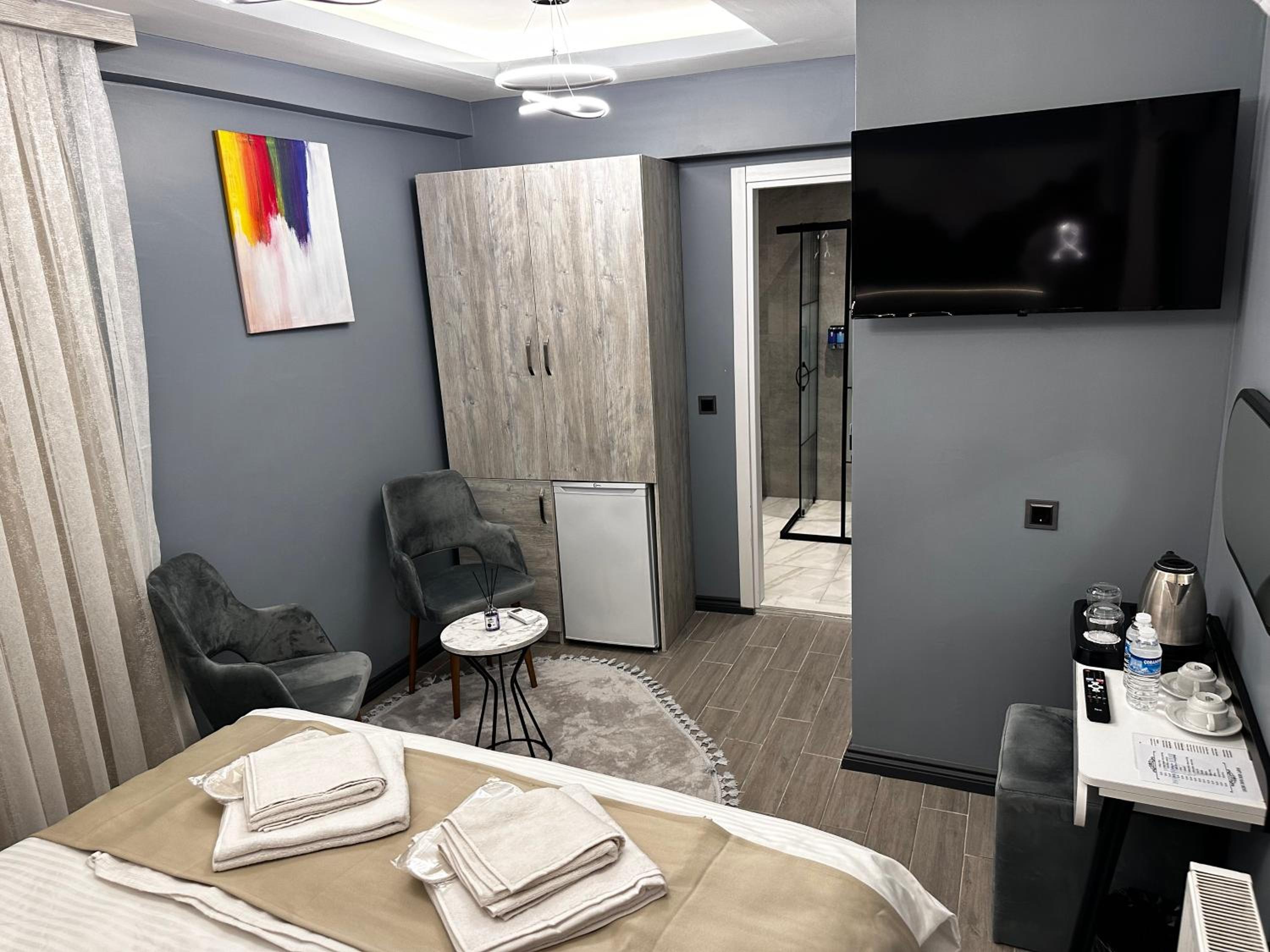 Blue Moonrise Otel - Image 15