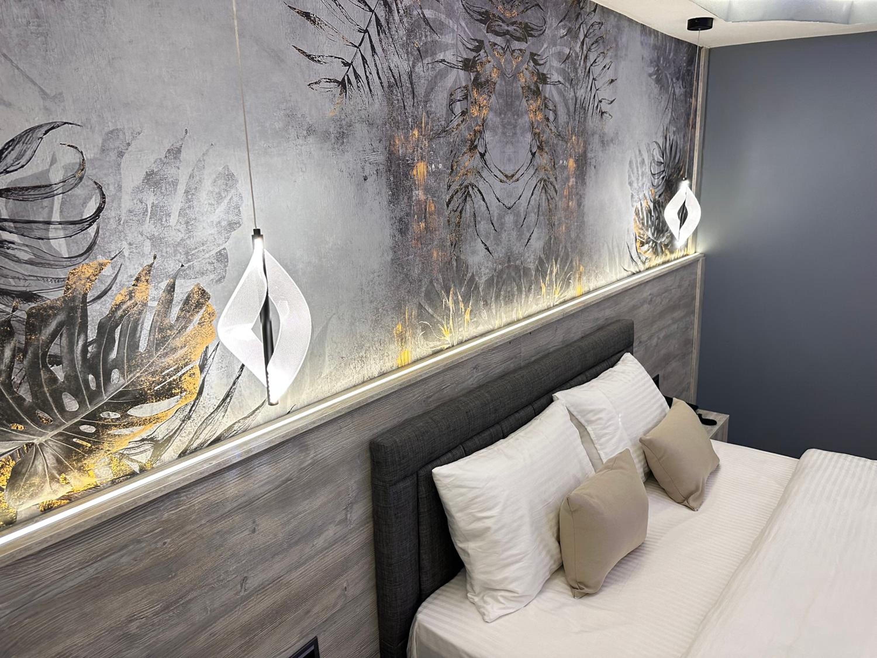 Blue Moonrise Otel - Image 23