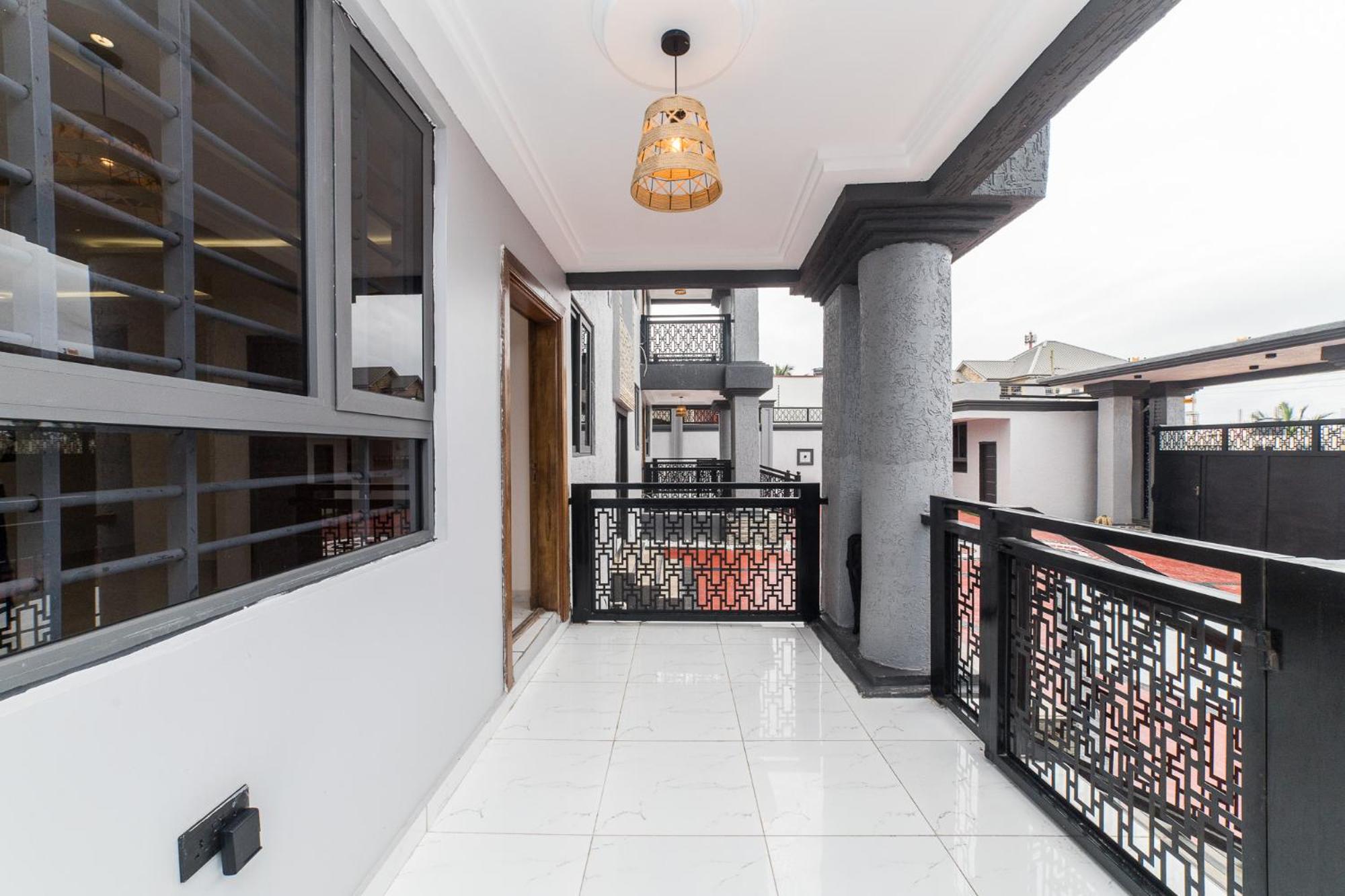 Mankatiwa Court Apartments