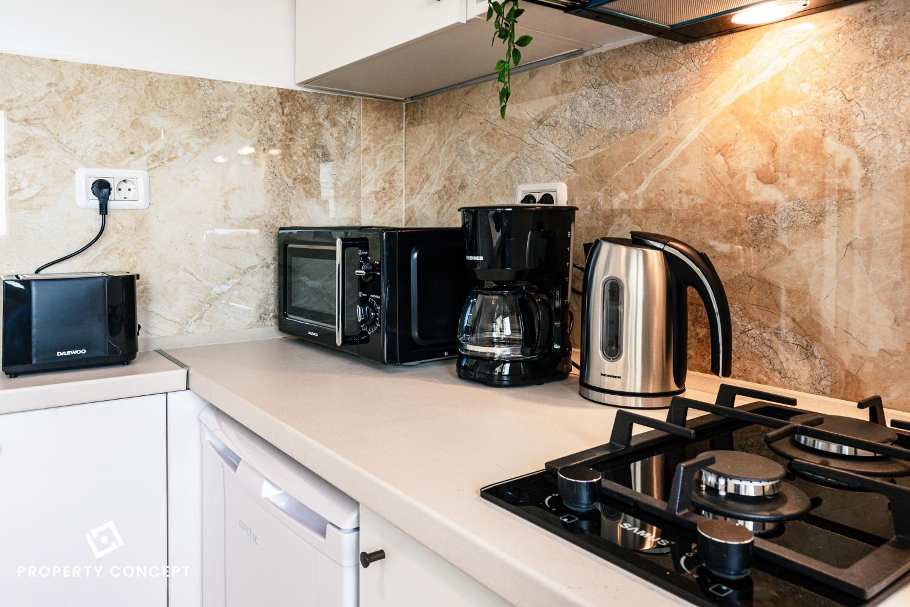 Central Residence Apartment 505 view 4