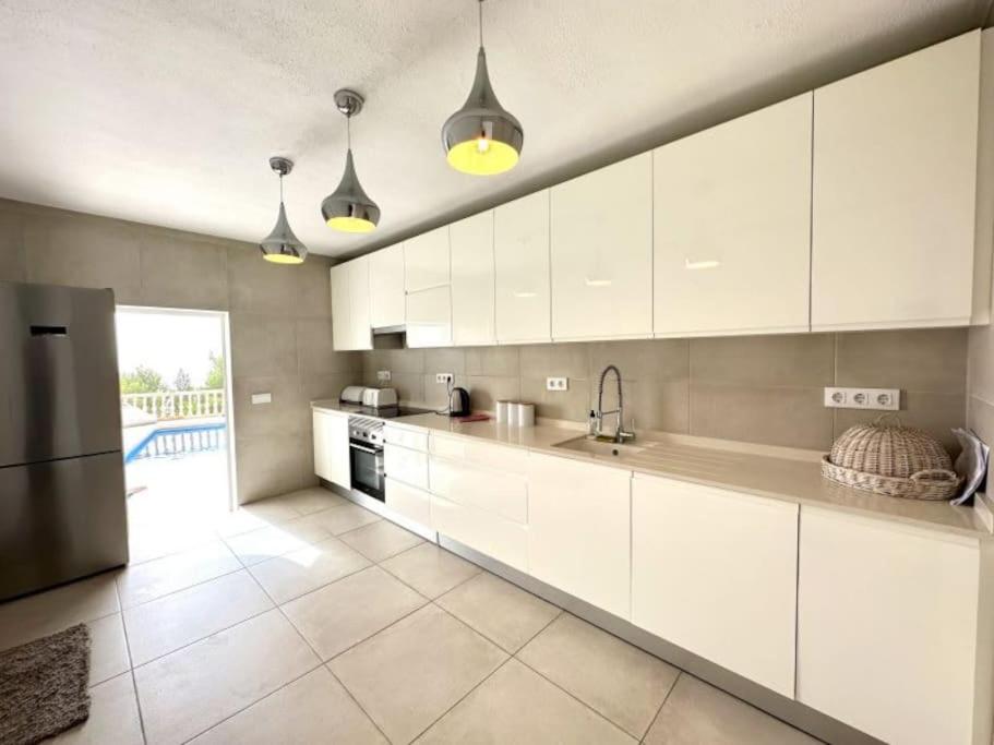 Luxury Four Bedroom Moraira Villa with Heated Pool