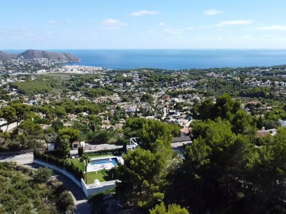 Luxury Four Bedroom Moraira Villa with Heated Pool