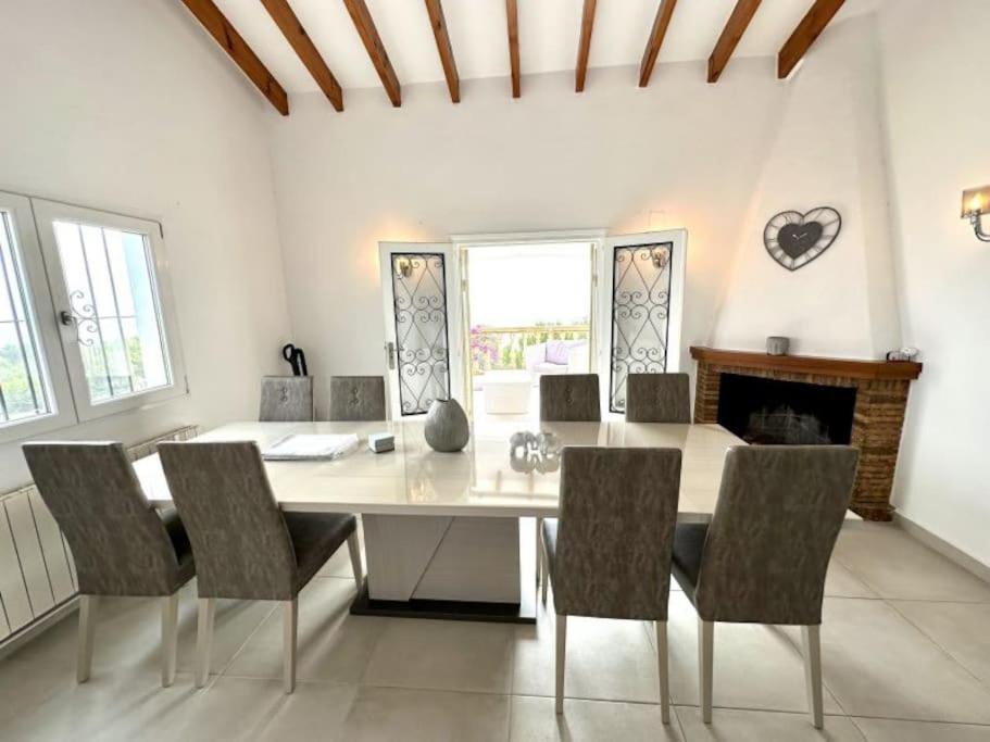 Luxury Four Bedroom Moraira Villa with Heated Pool