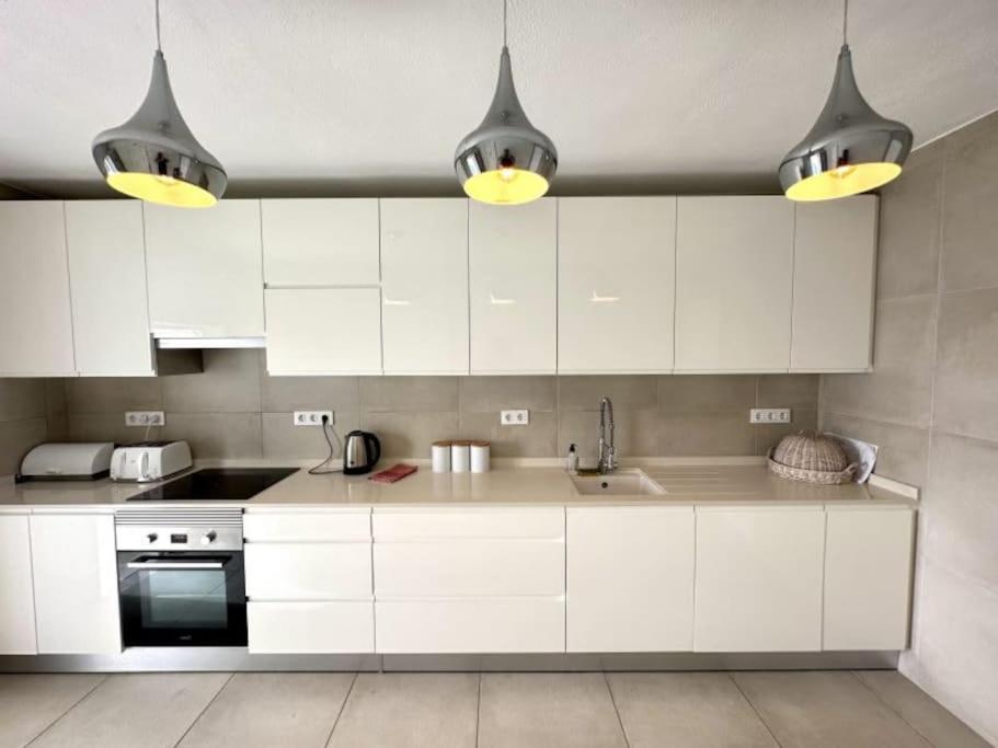 Luxury Four Bedroom Moraira Villa with Heated Pool