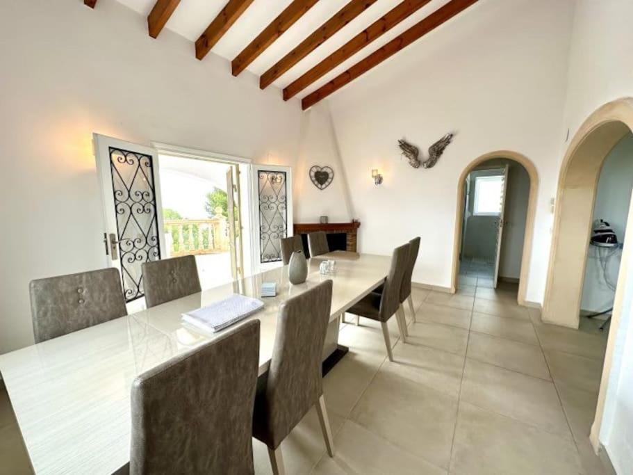 Luxury Four Bedroom Moraira Villa with Heated Pool