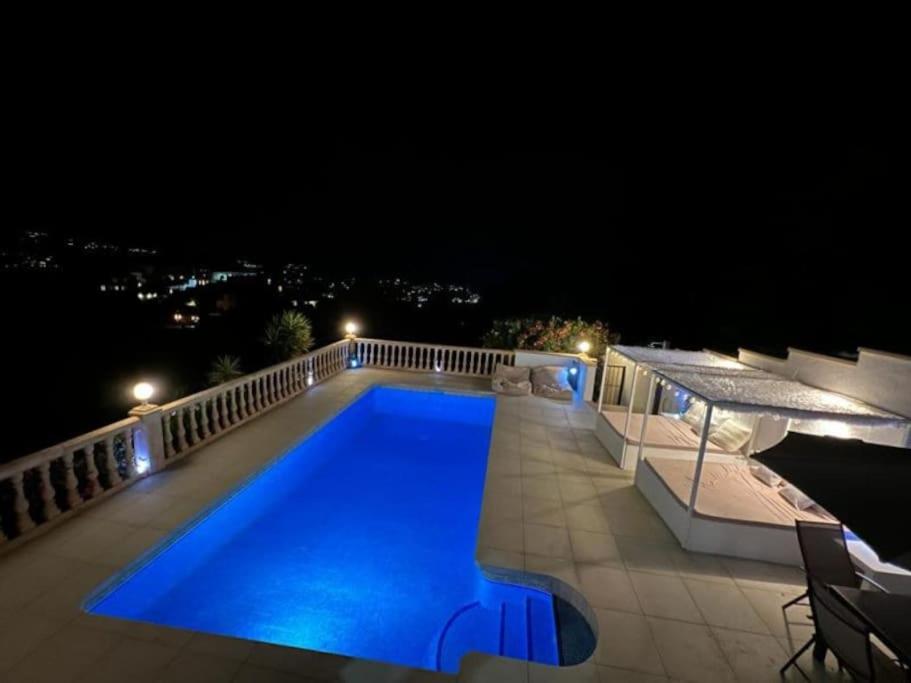 Luxury Four Bedroom Moraira Villa with Heated Pool