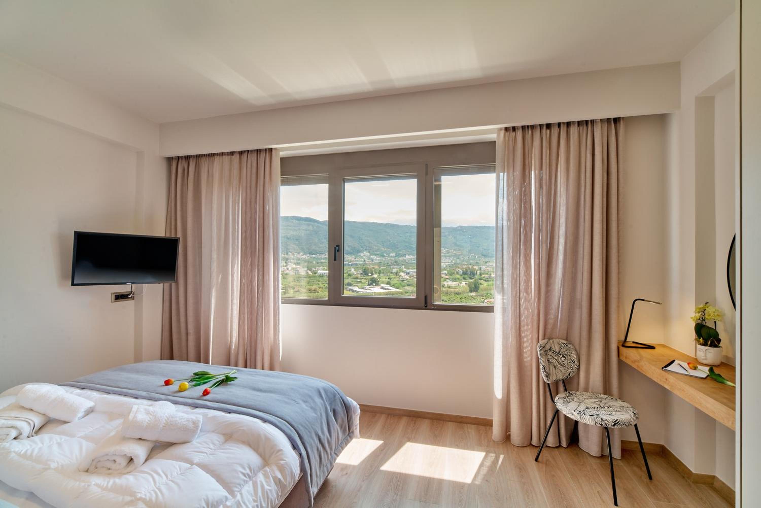 Thearia villa I - seaview , private heated pool & jacuzzi
