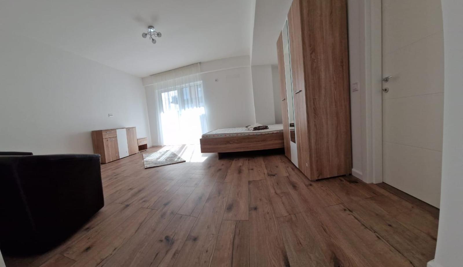 Fat Apartament