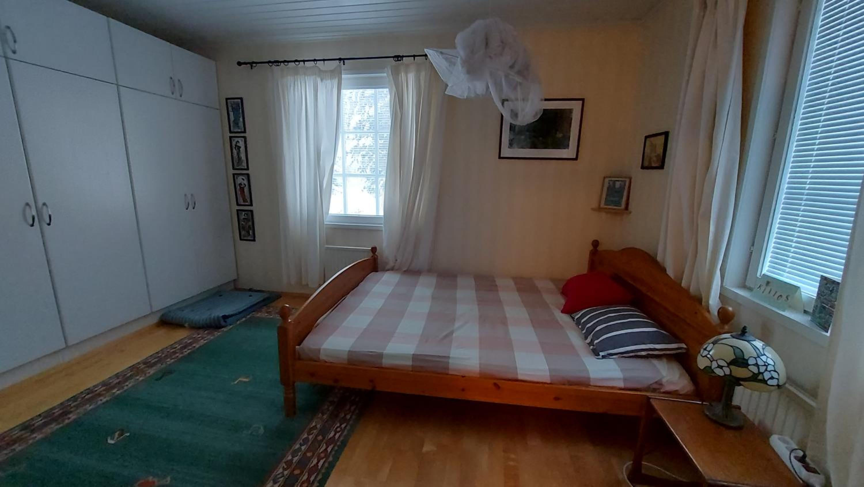 Villa SinettäStar-- Traditional Lapland Chalet