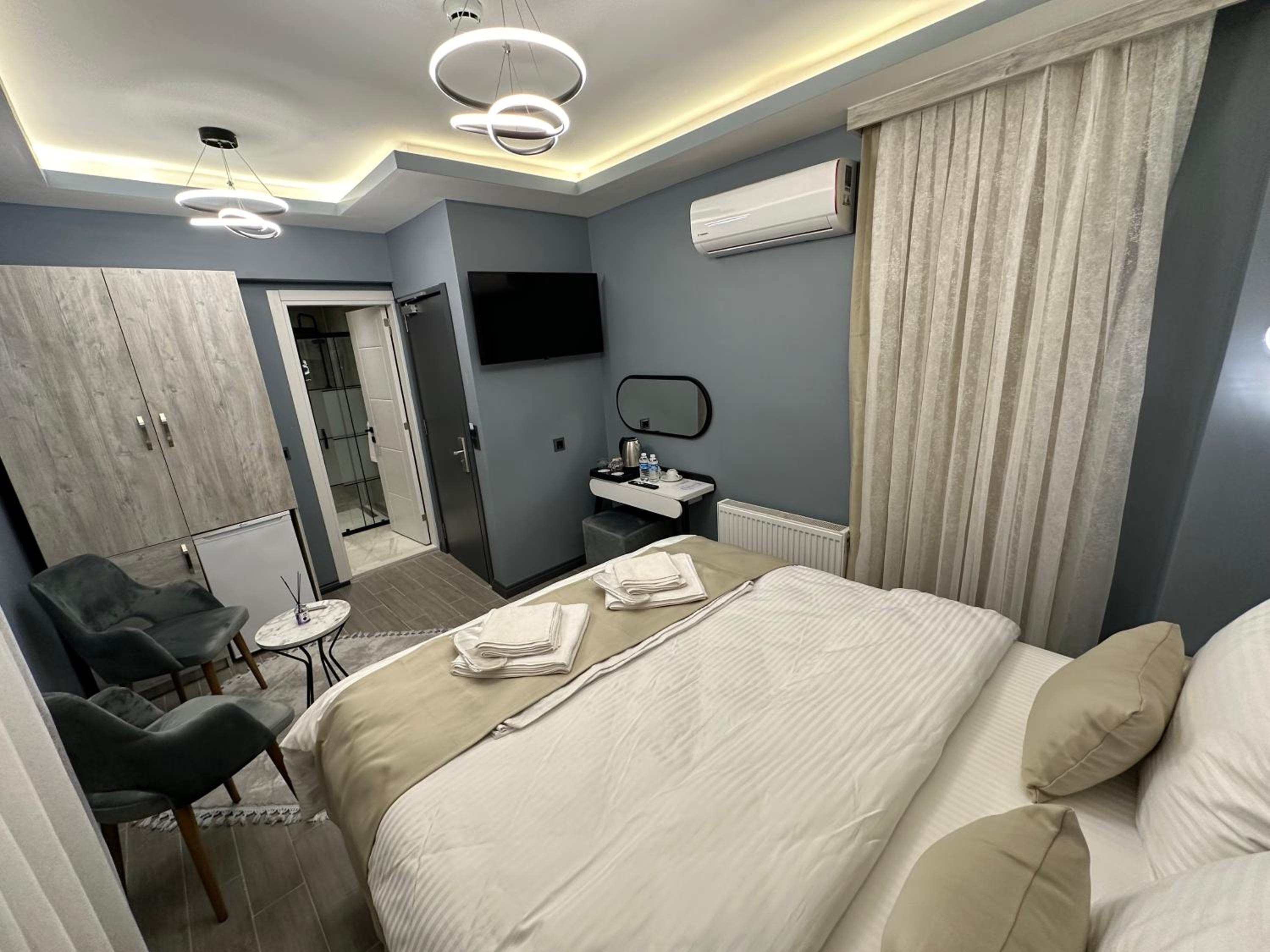 Blue Moonrise Otel - Image 29