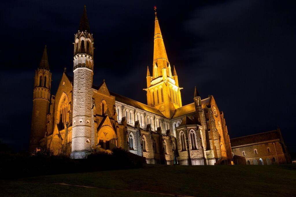 Luxury Home Away From Home in Heart Bendigo's CBD