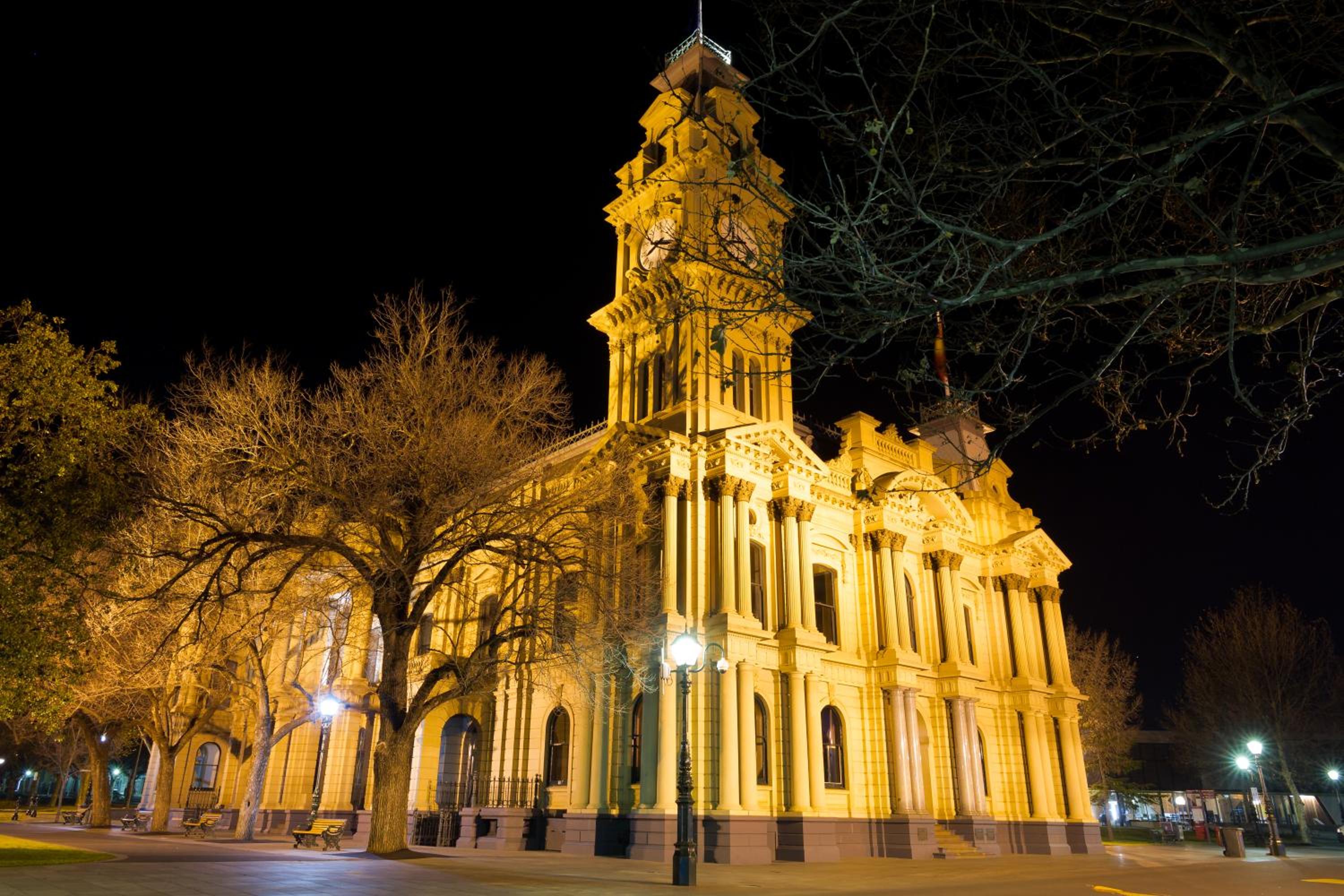 Luxury Home Away From Home in Heart Bendigo's CBD