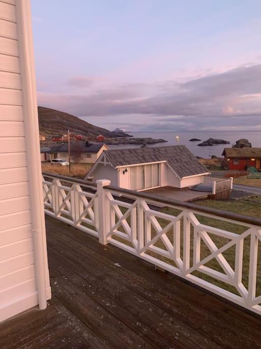 Nydelig landsted på vakre Nesland i Lofoten view 2
