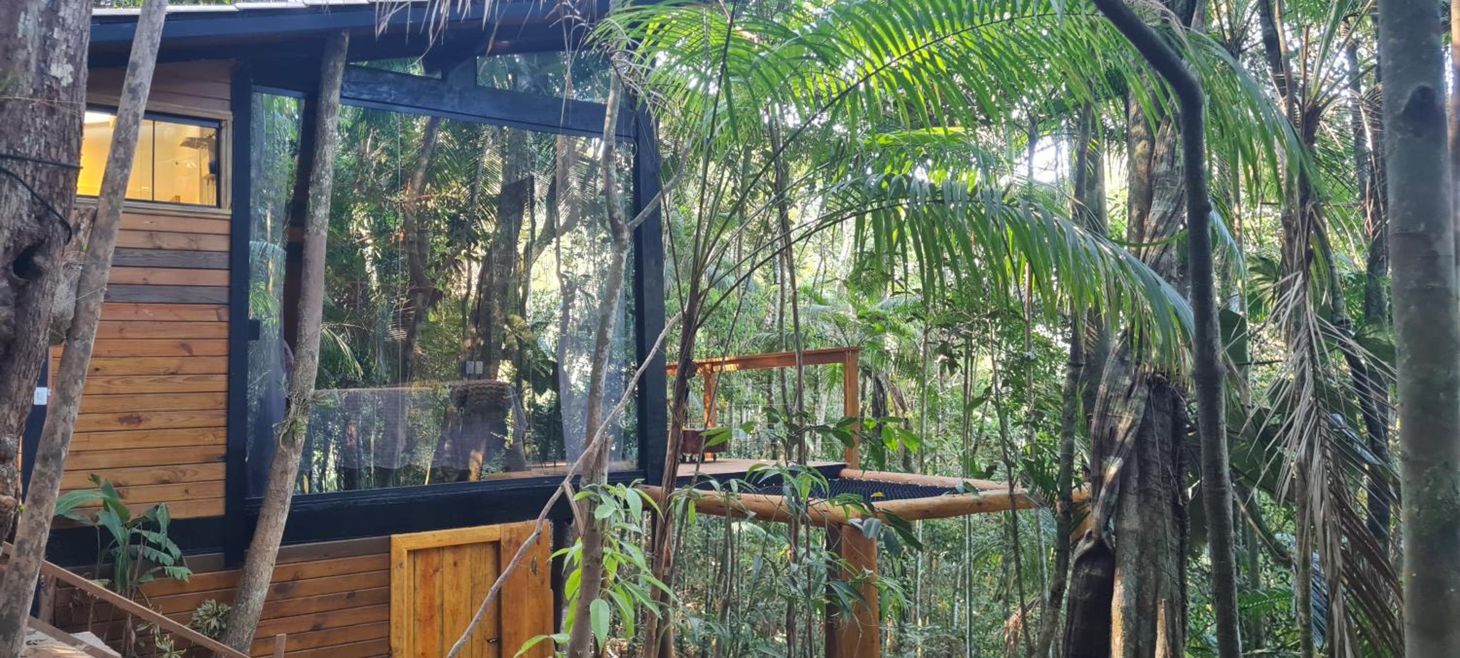 TreeHouse Seu Paraíso nas Montanhas