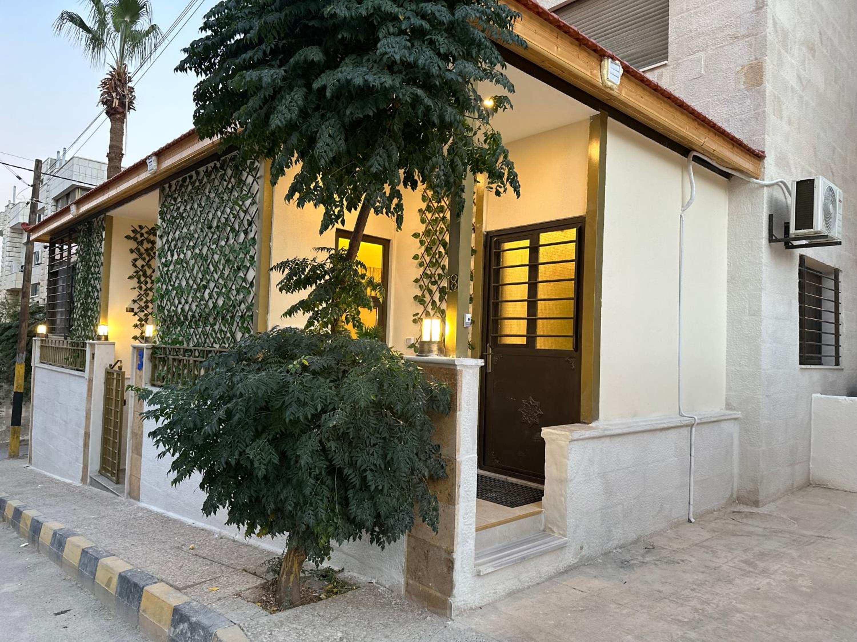 Alsadi Housing- Mecca Street view 3
