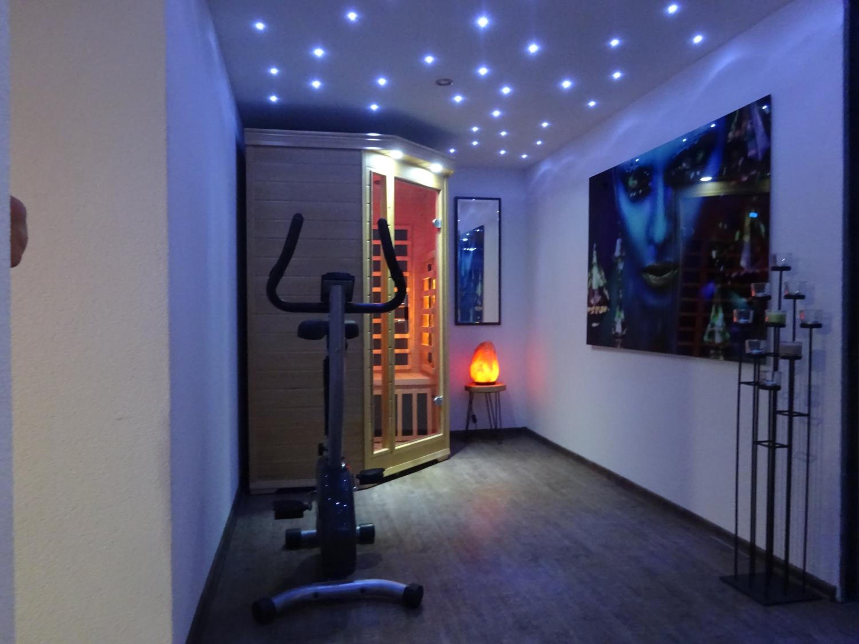 family friendly apartment 3 adults plus child